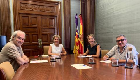 Estefania Gonzalvo i Jaume Porsell a Delegació de Govern